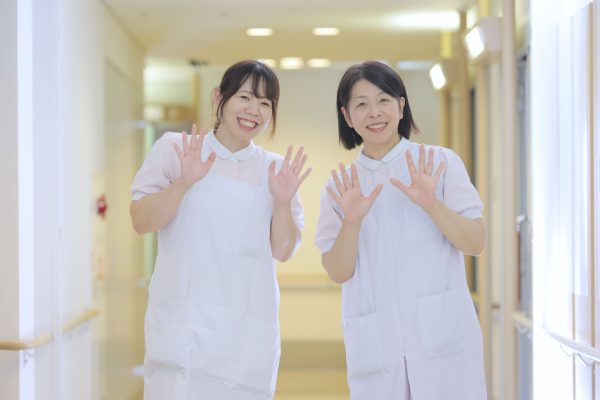 大阪市福島区・野田駅前にある都市型特別養護老人ホームグリーン野田で働く看護師たち